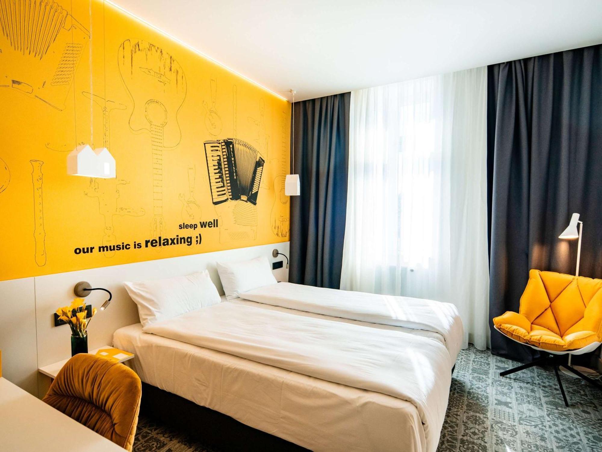Ibis Styles Sibiu Arsenal Hotel Bagian luar foto