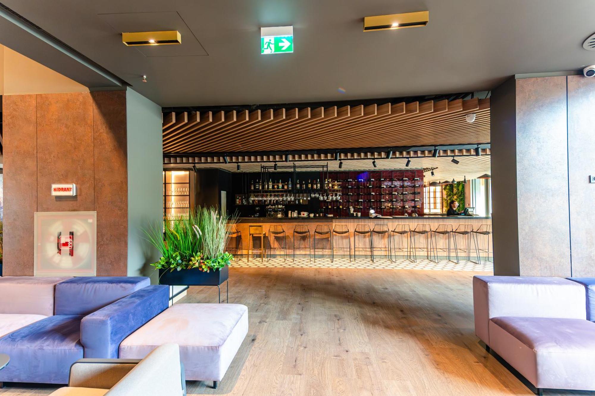 Ibis Styles Sibiu Arsenal Hotel Bagian luar foto