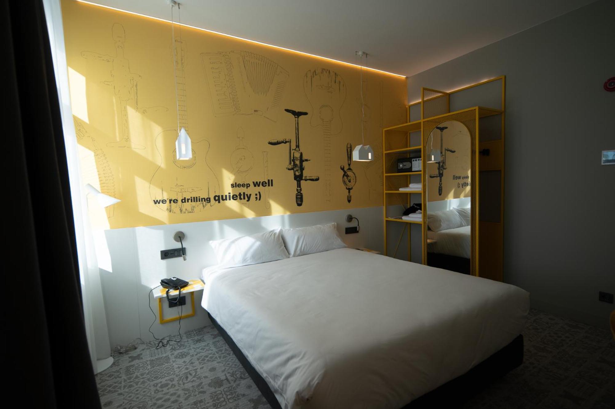 Ibis Styles Sibiu Arsenal Hotel Bagian luar foto